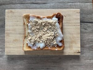 きな粉をかける