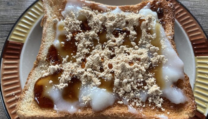 黒蜜きな粉トースト/信玄餅トースト