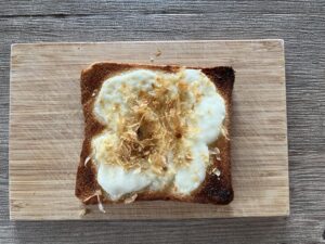 かつお節をかける