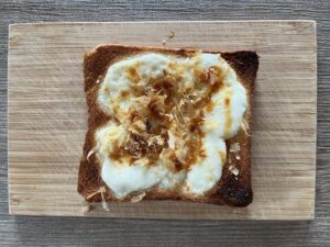 しょうゆをかける