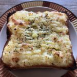 じゃがバタチーズトースト
