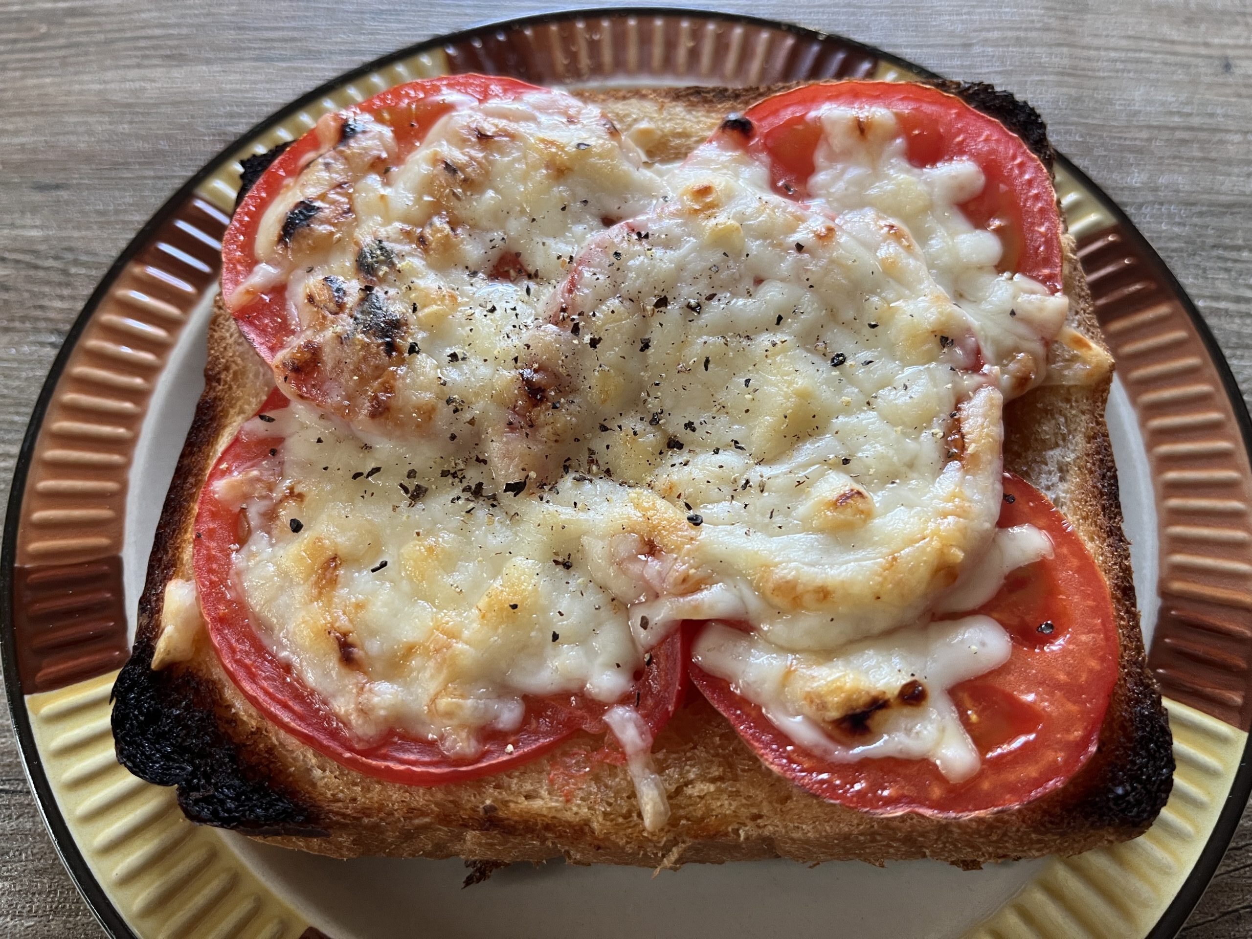 トマトのトースト