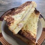 レンジ&トースターでハムチーズフレンチトースト